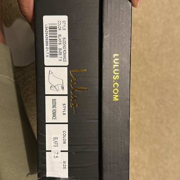 LuLu Bootie - Picture 5 of 5